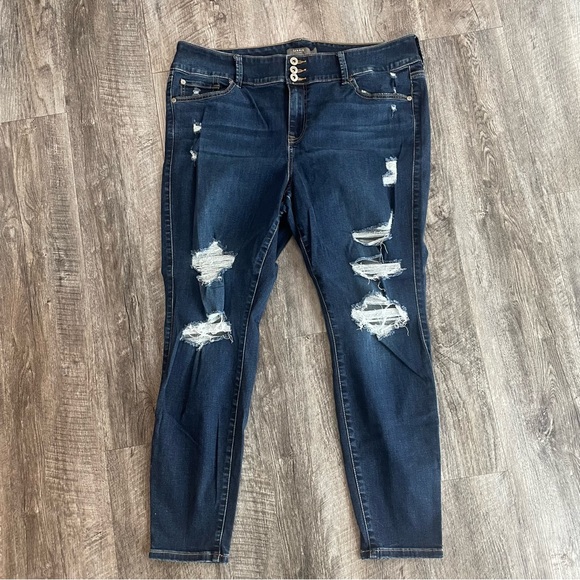 TORRID Jegging Skinny Super Soft High-Rise Deconstructed Jeans - Picture 5 of 12